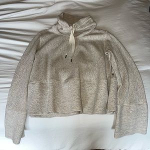 LuluLemon Pullover